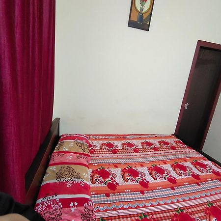Отель Malabar Residency Perintalmanna Номер фото