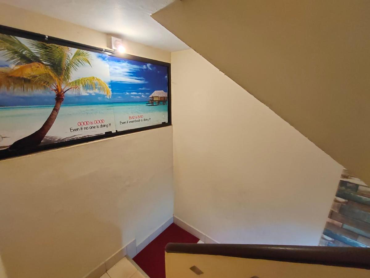 Отель Malabar Residency Perintalmanna Экстерьер фото